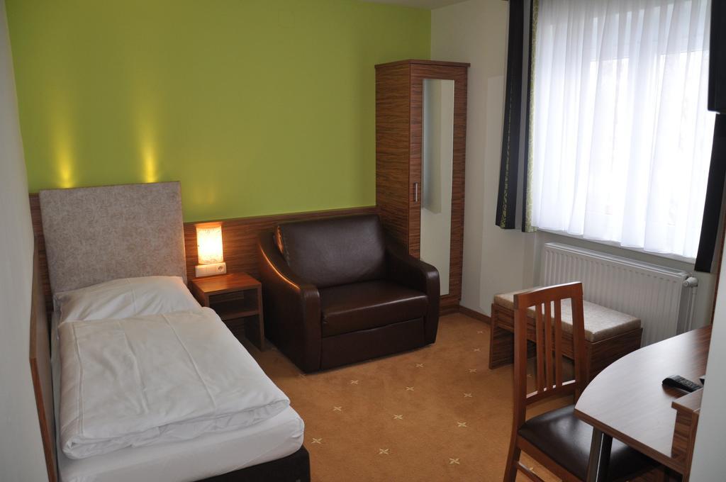 Gasthof Zur Linde Sankt Andra am Zicksee Room photo